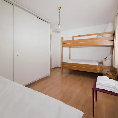Apartment Haus Loree